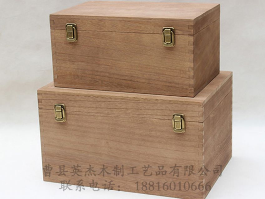 點(diǎn)擊查看詳細(xì)信息<br>標(biāo)題：復(fù)古松木盒 閱讀次數(shù)：3085